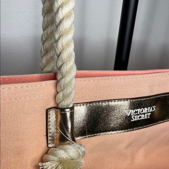 Victoria's Secret Peach and Gold Tote - Picture 5 of 8
